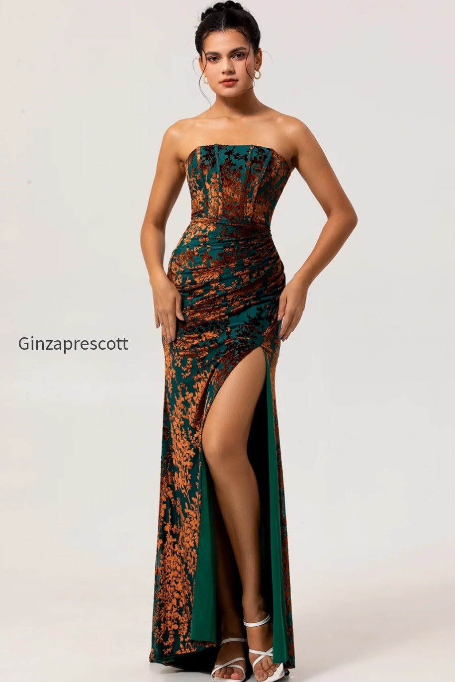 peacock-green-strapless-corset-long-velvet-bridesmaid-dress-with-slit