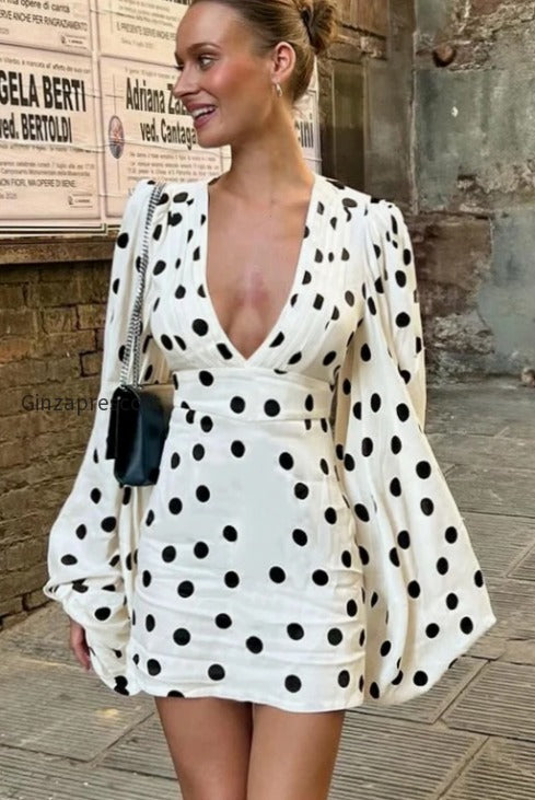 vintage-polka-dot-bodycon-mini-dress